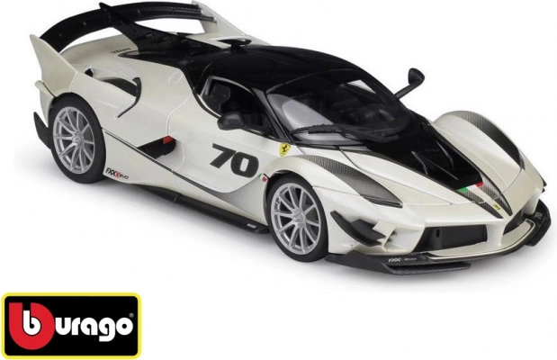Bburago Ferrari FXX-K EVO nr. 70 sort-hvid model 1:18