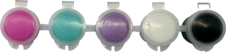 Fem strålende farver i praktiske bægre