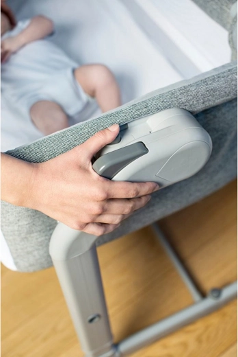 Enhåndsbetjening for hurtig adgang til babyen