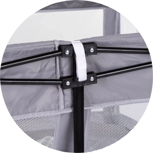 Stabil metalramme og skridsikre fødder