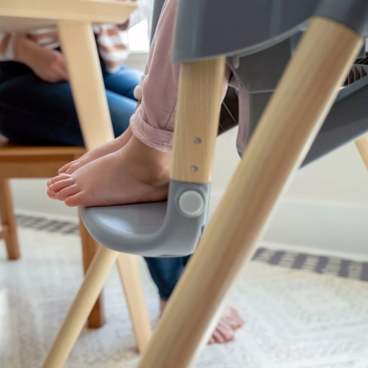 Ergonomisk 90/90/90-siddeposition og fodstøtte