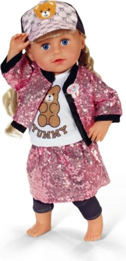 Komplet outfit til kreativ leg