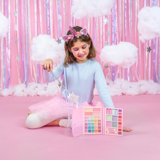 Rigt farvepalette til kreativ makeup