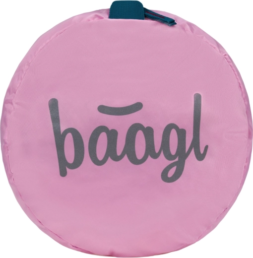 Kan foldes i sin egen lomme