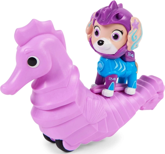 Figur Coral med bevægelig hoved