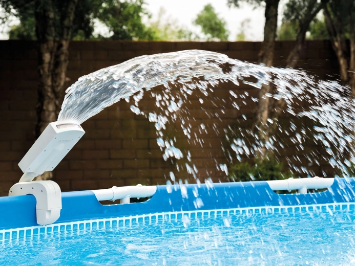 Nem montering og kompatibilitet med INTEX-pools