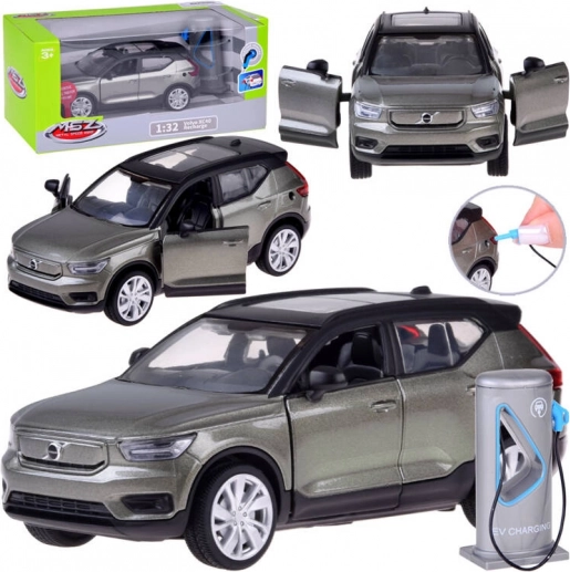 Metalmodel af elektrisk crossover Volvo XC40 med lys- og lydeffekter
