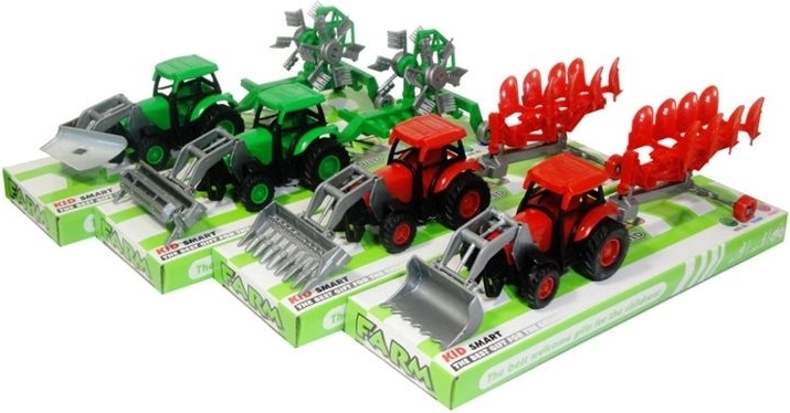 Traktor med redskab