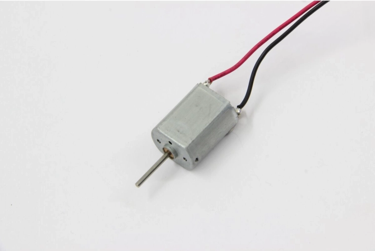 Elektromotor C-17E til Staggerwing Mini