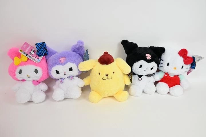Hello Kitty Fluffy plysbamse 18 cm