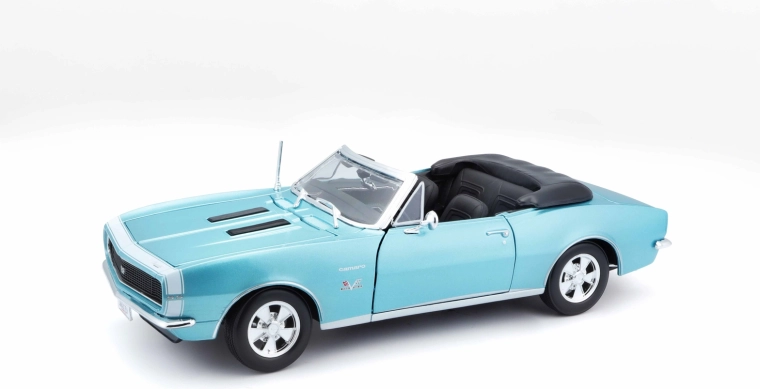 Maisto Chevrolet Camaro SS 396 cabriolet 1967 1:18 turkis