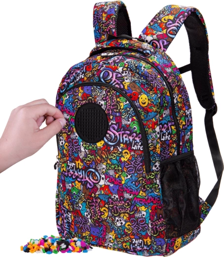 Pixie Crew junior skoletaske til elever med graffiti-print