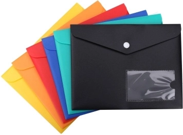 Mappe med trykknap 22 × 17 cm