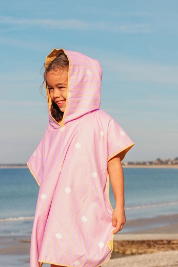 Quut børneponcho til stranden Banana pink