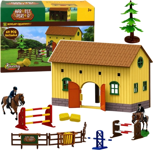 Hestestald med springforhindringer og rytterfigurer (69 dele) Harvest Period