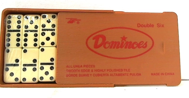 Klassisk domino i benstil