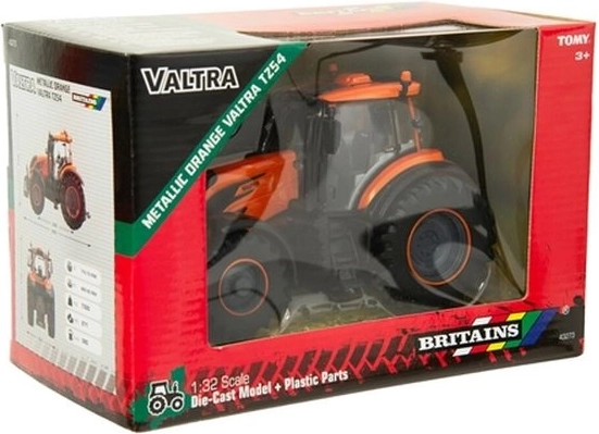 Tomy Britains traktor Valtra T245 i skala 1:32