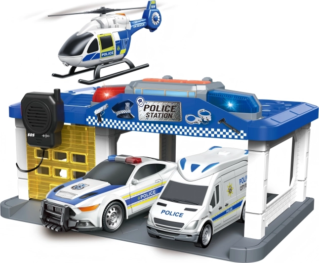Politistation med helikopter, lys og lyd