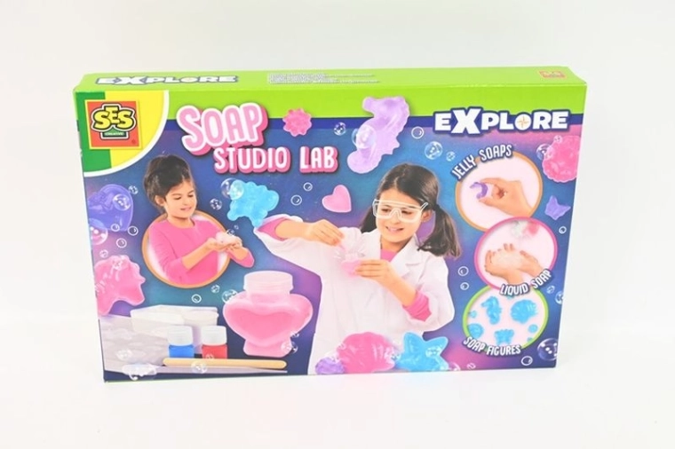 SES Creative Studio lab – sæbefremstilling