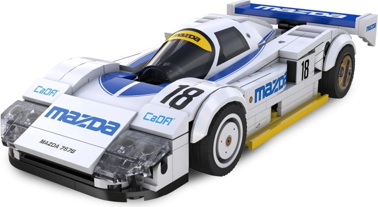 CaDA Mazda 787B byggesæt med hvid racerbil i skala 1:24