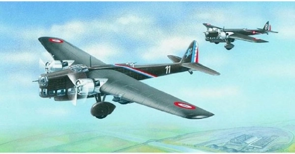 Model Amiot 143 i skala 1:72