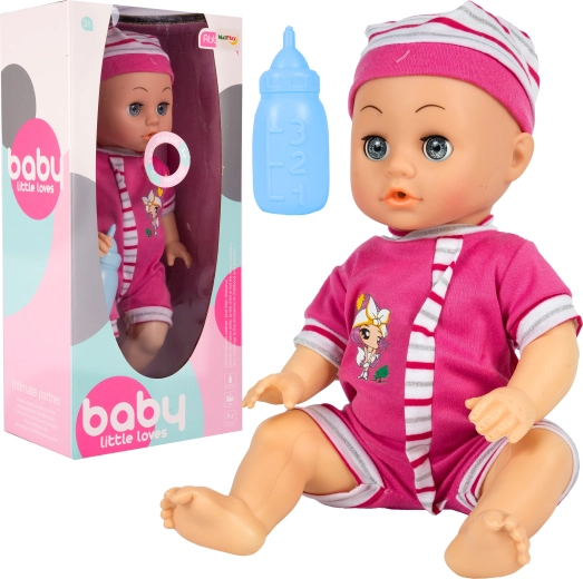 Babydukke med lyde, drikker og tisser