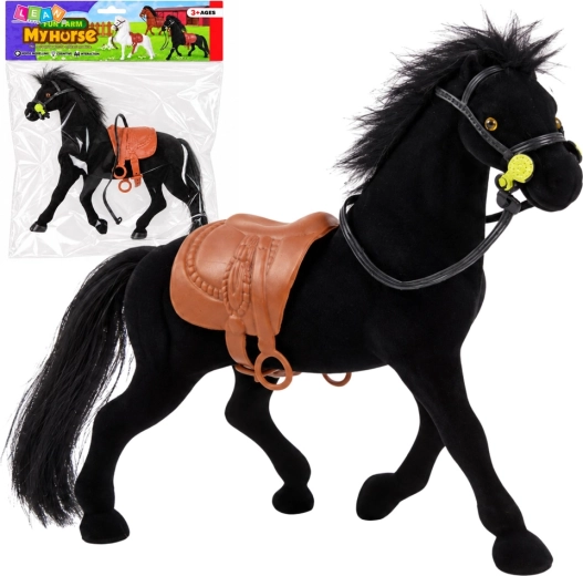 Fløjlsblød figur af sort hest Farm