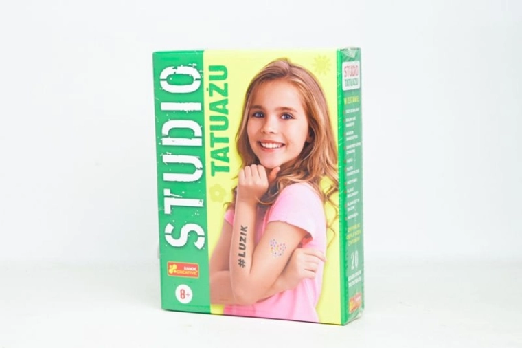 Sæt til midlertidige tatoveringer til piger