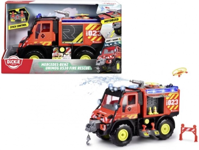 Brandbil Mercedes-Benz Unimog U530 med effekter