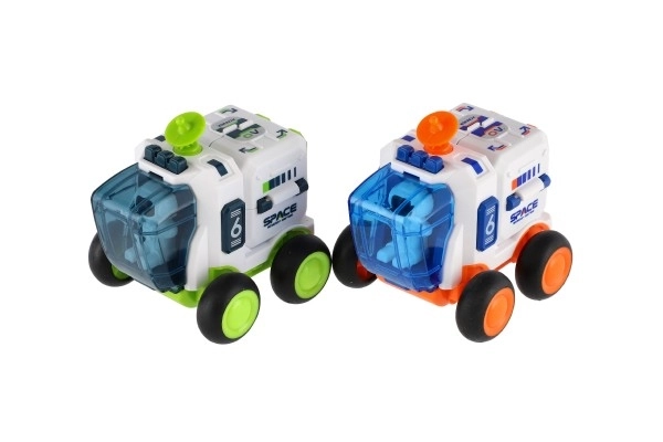 Bil rumfart plast 8x9cm på inerti 2 farver