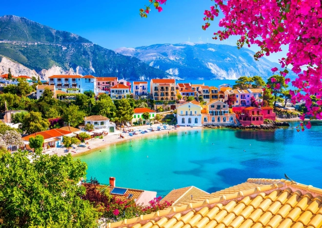 Enjoy puslespil Landsbyen Assos på Kefalonia, Grækenland – 1000 brikker