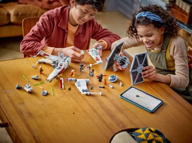 LEGO Star Wars 75393 TIE og X-wing stjernejager - kombineret byggesæt