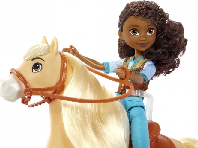 Spirit Pru dukke og hesten Sliznotka fra DreamWorks