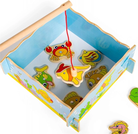 Solid kasse formet som et akvarium