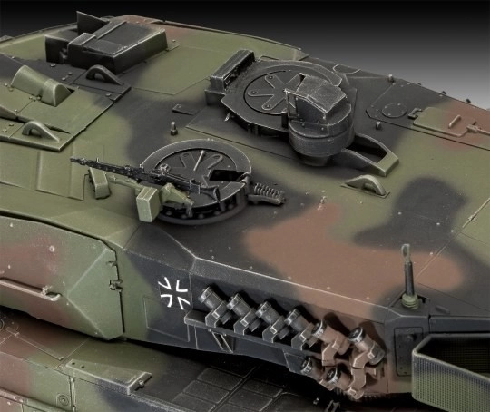 Plastikmodel Leopard 2A6/A6NL