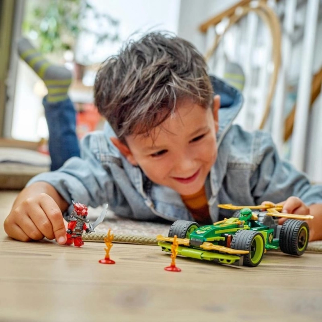 LEGO Ninjago Lloyds racerbilen med pull-back fremdrift