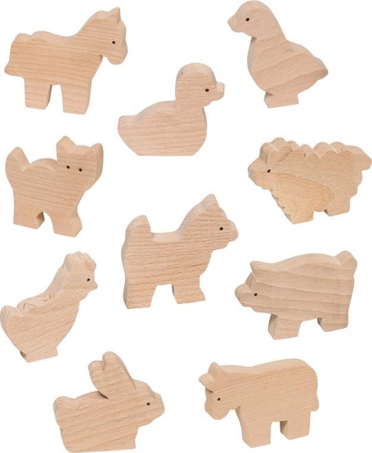Træfigurer fra gården