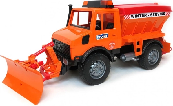 Bruder Mercedes-Benz Unimog saltspreder med sneplov