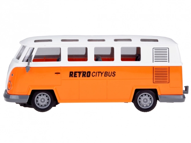 Retro fjernstyret bus