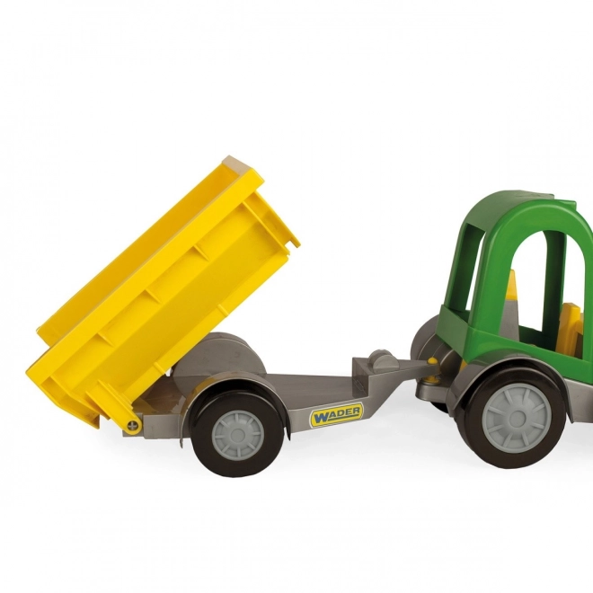 Traktor med læsser og trailer Wader