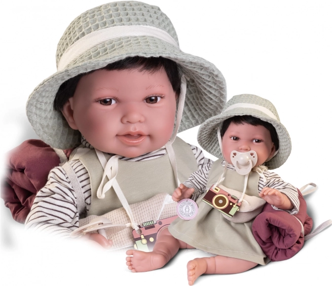 Realistisk babydukke Antonio Juan Pipa med blødt stofkrop 42 cm