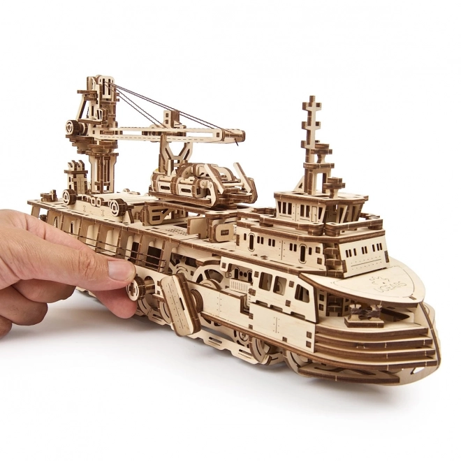 Ugears 3D puslespil - Forskningsdamper 575 dele