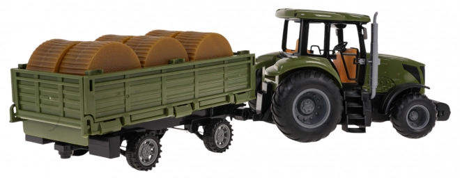 Trækker med grøn trailer R/C