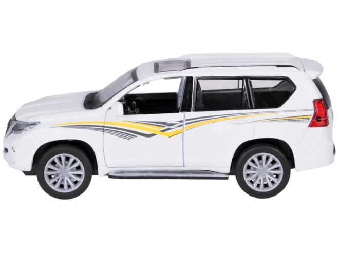 Metalmodel Toyota Land Cruiser Prado med effekter