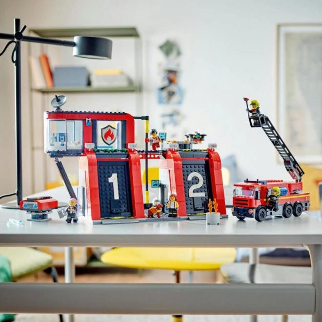 LEGO® City 60414 Brandstation med brandbil