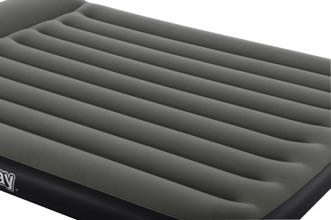 Oppustelig madras med oppustningspumpe 203 x 152 x 30 cm Bestway 67930