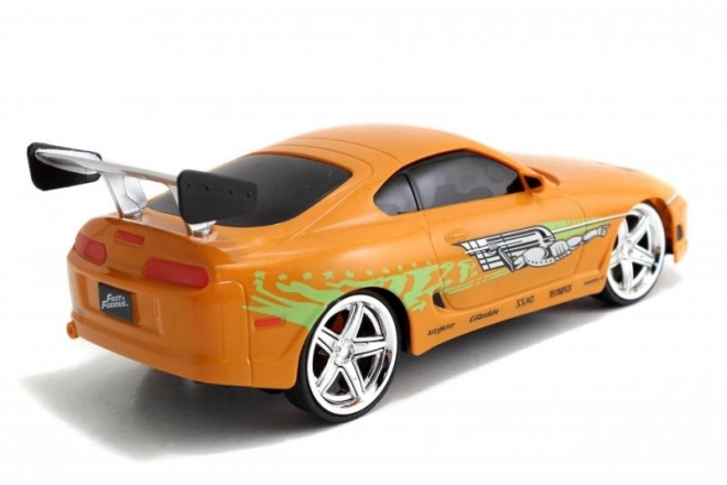 Hurtig og rasende RC bil Brians Toyota 1:24