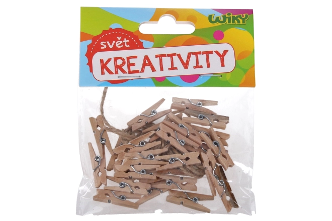 Farverige træpinde med snor