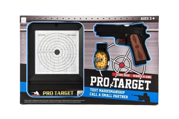 Plastpistol med kugler og skive