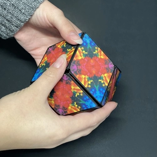 Magnetisk antistress-terning